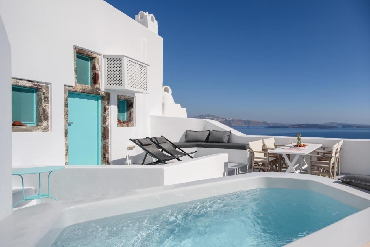 Cave Agapi * Oia (Santorini)